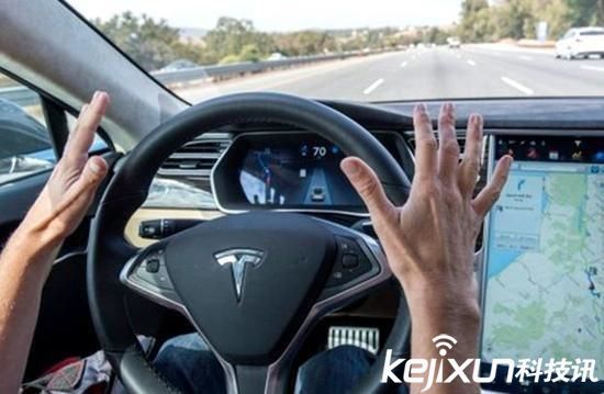 特斯拉遭遇資金危機 擬發行債券融資