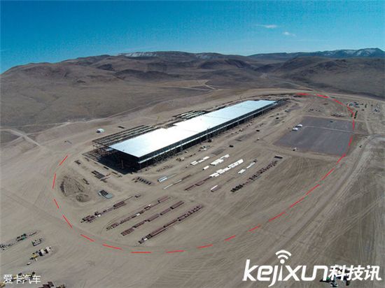 特斯拉遭遇財務危機 馬斯克號召員工打臉華爾街