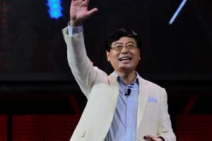 楊元慶：聯想要用Moto Z反攻中國智能手機市場