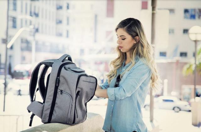 手機電池恐懼癥者必備 你一定要買這個背包