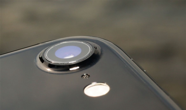 iPhone7用TLC閃存:蘋果不厚道?