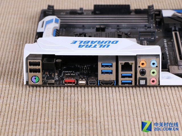 旗艦風范 技嘉Z170X-UD3 Ultra現售1699