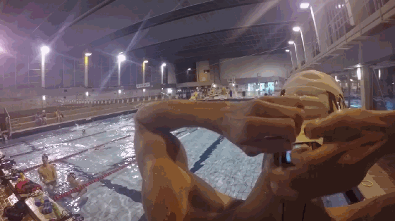 想學游泳不想請教練？一款骨傳導耳機全搞定