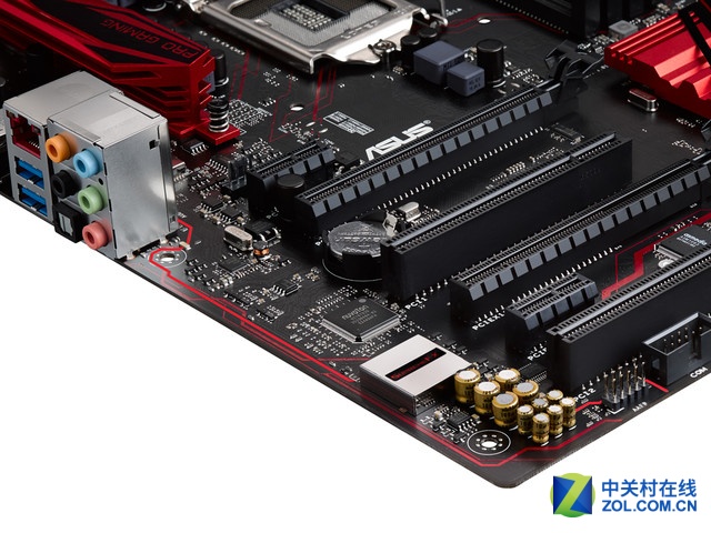 豪華大板 華碩B150 PRO GAMING 899元