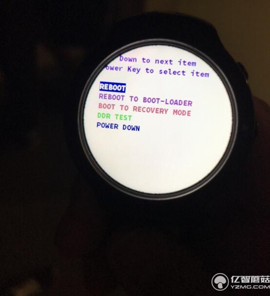 HTC Halfbeak手表長這樣！運行Android Wear