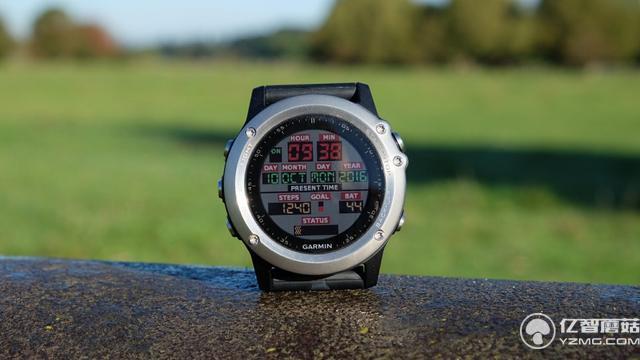 佳明旗艦運(yùn)動(dòng)表Fenix 3 HR體驗(yàn) 功能超級(jí)豐富
