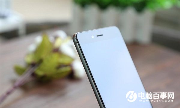 簡(jiǎn)約弧形天線設(shè)計(jì) nubia Z11 miniS圖賞