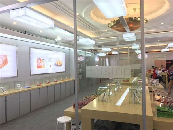 辣條都有零售旗艦店了！深得蘋果店精髓
