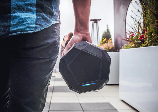 看看這款便攜的AI智能音箱 定價(jià)199美元