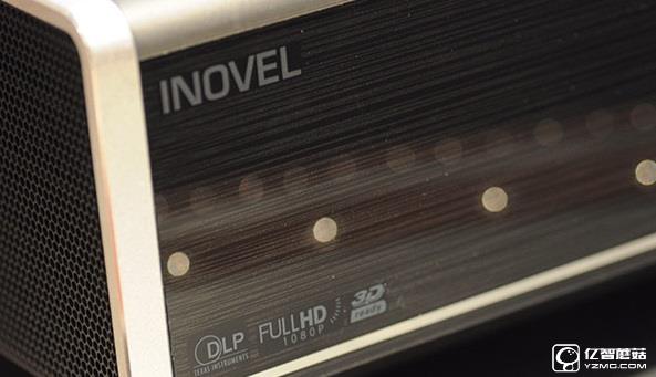 艾洛維鋒芒VH700 激光電視正面標識