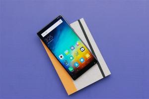 小米MIX定價(jià)太低？網(wǎng)友：性價(jià)比無(wú)敵