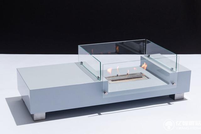 冬天里的一把火 試試這款帶壁爐的茶幾