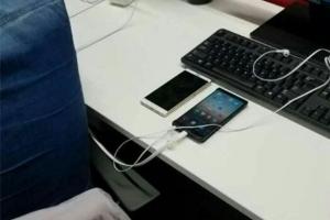 最便宜的驍龍821手機?聯(lián)想ZUK Edge黑白真機曝光