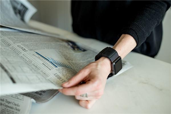 想讓Apple Watch續(xù)航更持久？這個表帶輕松搞定