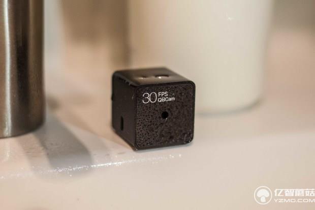 硬幣大小的防水相機 讓你從不同視角看世界