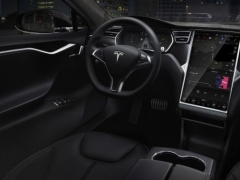 特斯拉擬下月發(fā)布增強版Autopilot 功能多