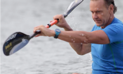 貼上這個Curl可穿戴設備 普通表也能刷表付款