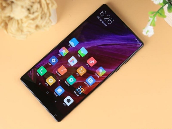 小米MIX和<a href=/tags/667-0.html target=_blank class=infotextkey><a href=/tags/667-0.html target=_blank class=infotextkey>榮耀</a></a>Magic誰能引領未來潮流?周鴻?這樣說