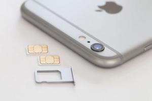 300元配件 輕松讓iPhone支持雙卡雙待