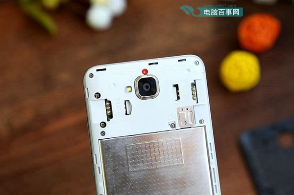 華為暢享5怎么插卡 華為暢享5裝SIM卡圖文教程