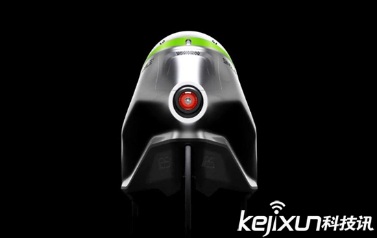 32年的等待 C5化身IRIS電動汽車重新面世