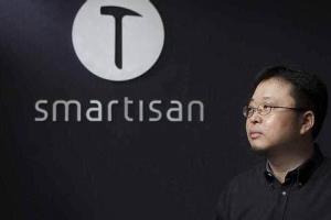 公司的人必須用錘子手機?羅永浩:用蘋果