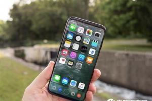 國產iPhone 8真機上手視頻曝光:背部指紋