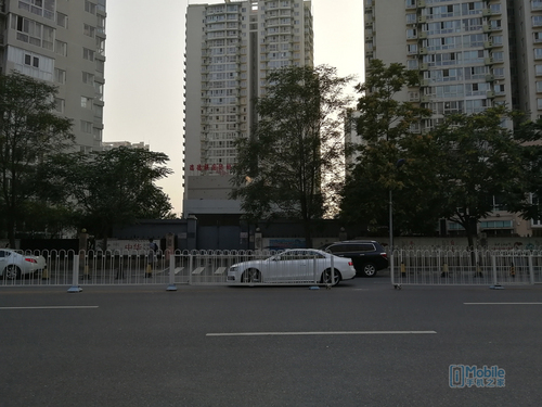 一加5和榮耀9對比評測:實用性再戰顏值 相差300元怎么選? 一加5和榮耀9對比評測:實用性再戰顏值 相差300元怎么選?