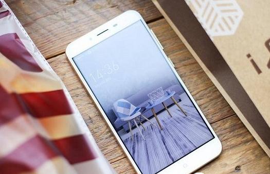 360Vizza與紅米Note5A的區別 360Vizza和紅米Note5A哪個好？