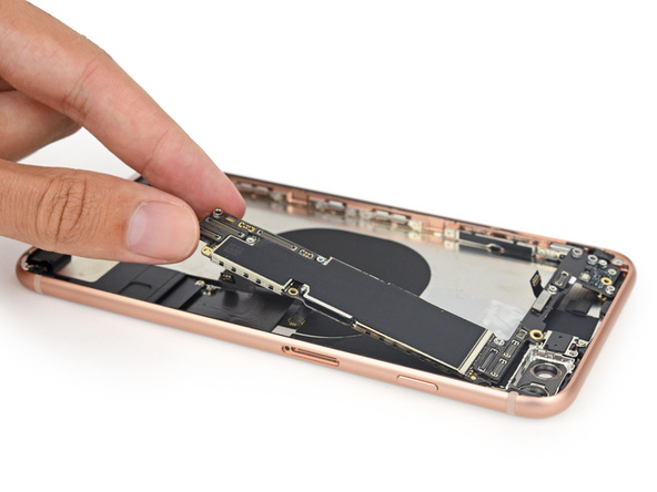 iPhone8 Plus內(nèi)部做工怎么樣 iPhone8 Plus拆解圖評測