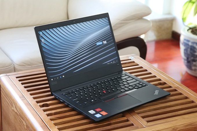 聯想ThinkPad E480商務本:i5-8250U處理器 RX550獨顯