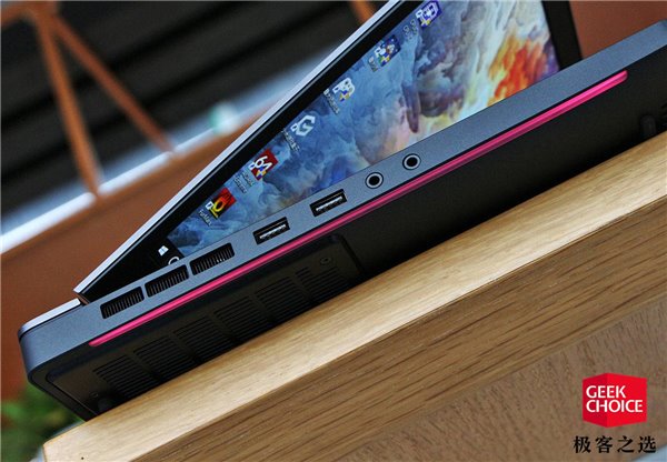 小米游戲筆記本開箱圖賞: 這散熱看著就痛快