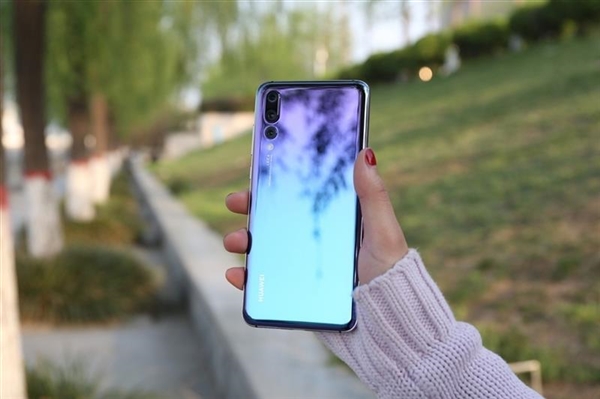 華為P20/P20 Pro國行今日正式發(fā)布 售價震驚了!