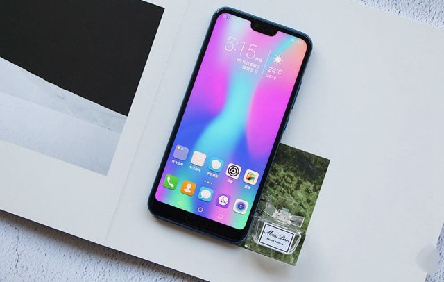 華為榮耀10參數配置和真機圖賞 榮耀10怎么樣?