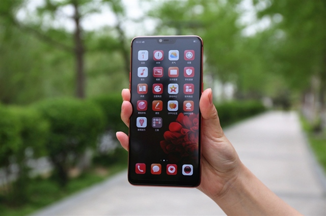 OPPO R15夢鏡版值得買嗎?OPPO R15夢鏡版評測