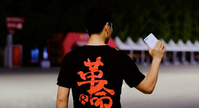 堅(jiān)果R1史上銷量最差? 一加6銷量是它8倍