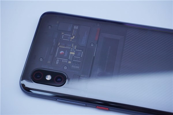 小米8透明探索版配置怎么樣 小米8透明探索版參數與圖賞