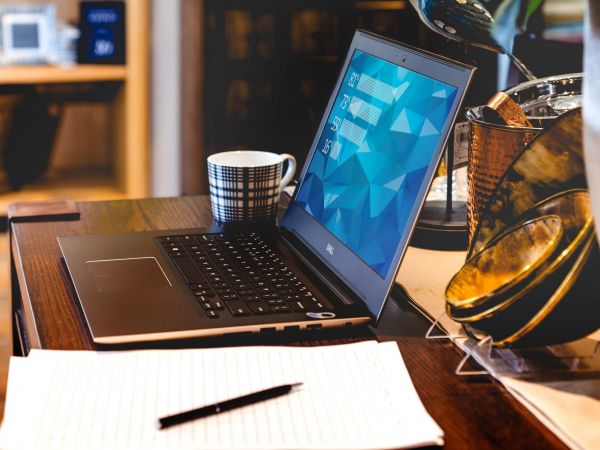 企業辦公首選:輕薄、高效的八代酷睿戴爾Vostro成就5000