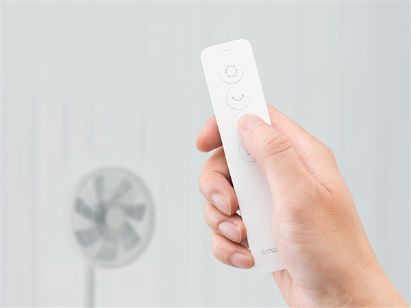 智米自然風(fēng)風(fēng)扇發(fā)布:支持小愛(ài)/內(nèi)置電池續(xù)航20小時(shí)