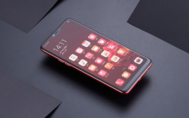 六月中端機(jī)哪款好 2018年6月值得買的中端手機(jī)推薦