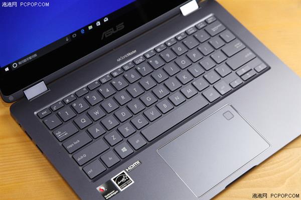 華碩暢370驍龍本上手：隨時(shí)連網(wǎng) 超長(zhǎng)續(xù)航