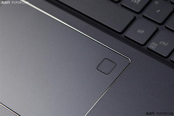 華碩暢370驍龍本上手：隨時(shí)連網(wǎng) 超長(zhǎng)續(xù)航