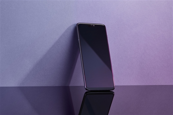 一加6新配色來(lái)了:紅色版本馬上發(fā)