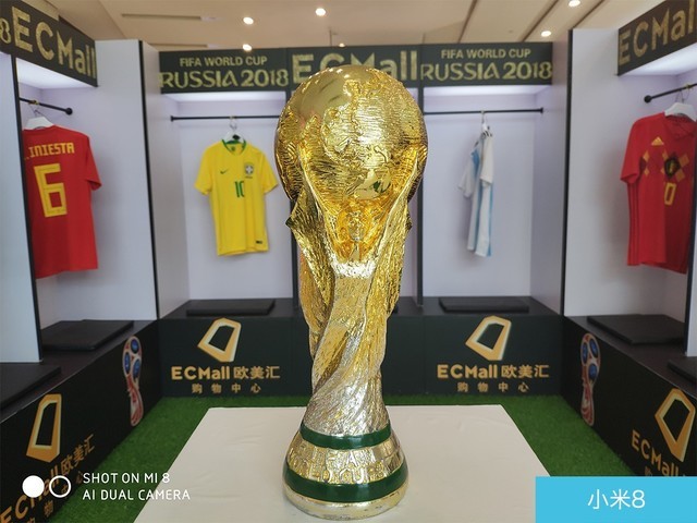 iPhone X、榮耀10、小米8拍照對比評測 蘋果秒殺一切？