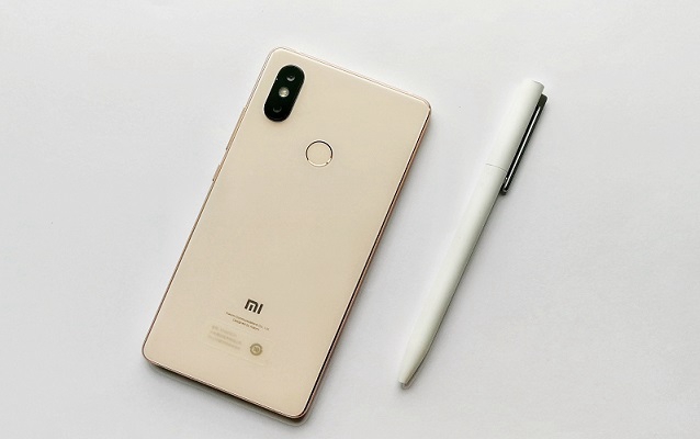 小米Max3和小米8SE哪個好?小米8SE對比MAX3區(qū)別