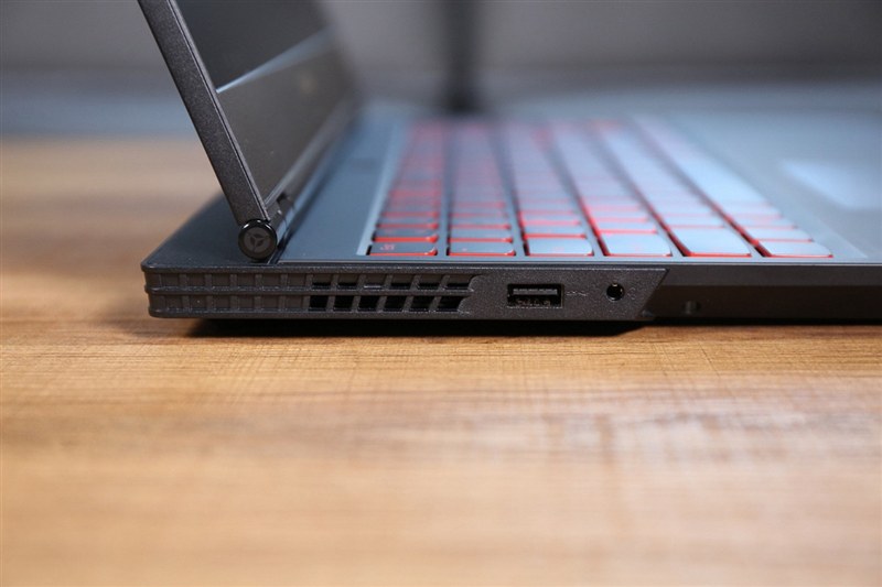 聯(lián)想Y7000游戲本怎么樣 聯(lián)想拯救者Y7000評測