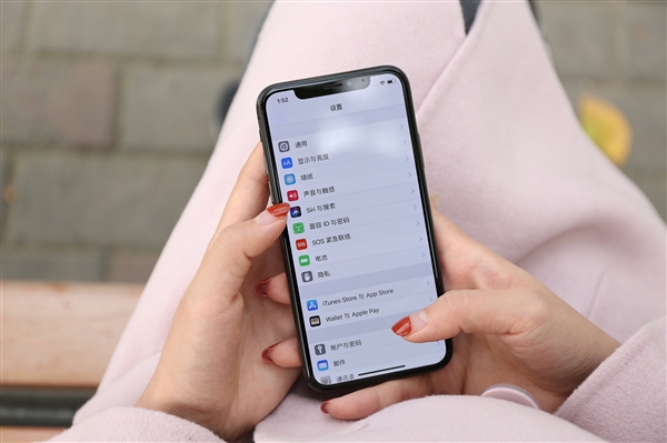 iPhoneX/8/8 Plus出現假死/黑屏等不予退換:屬系統Bug