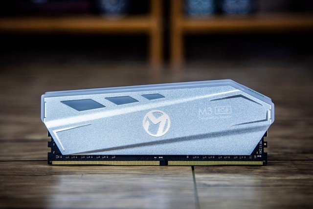 2代銳龍對(duì)抗八代酷睿 R7-2700X和i7-8700K游戲表現(xiàn)誰更好