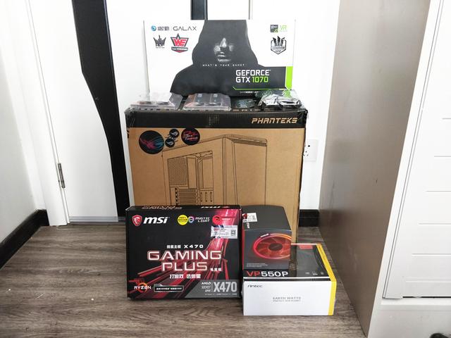 8000組裝一臺R7-2700X八核獨顯主機 每一分錢都花在刀刃上