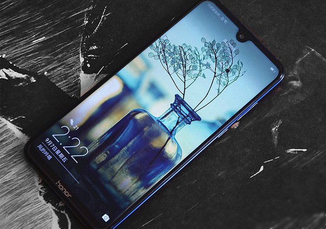 榮耀8XMAX續航與快充測試 榮耀8X Max續航怎么樣?